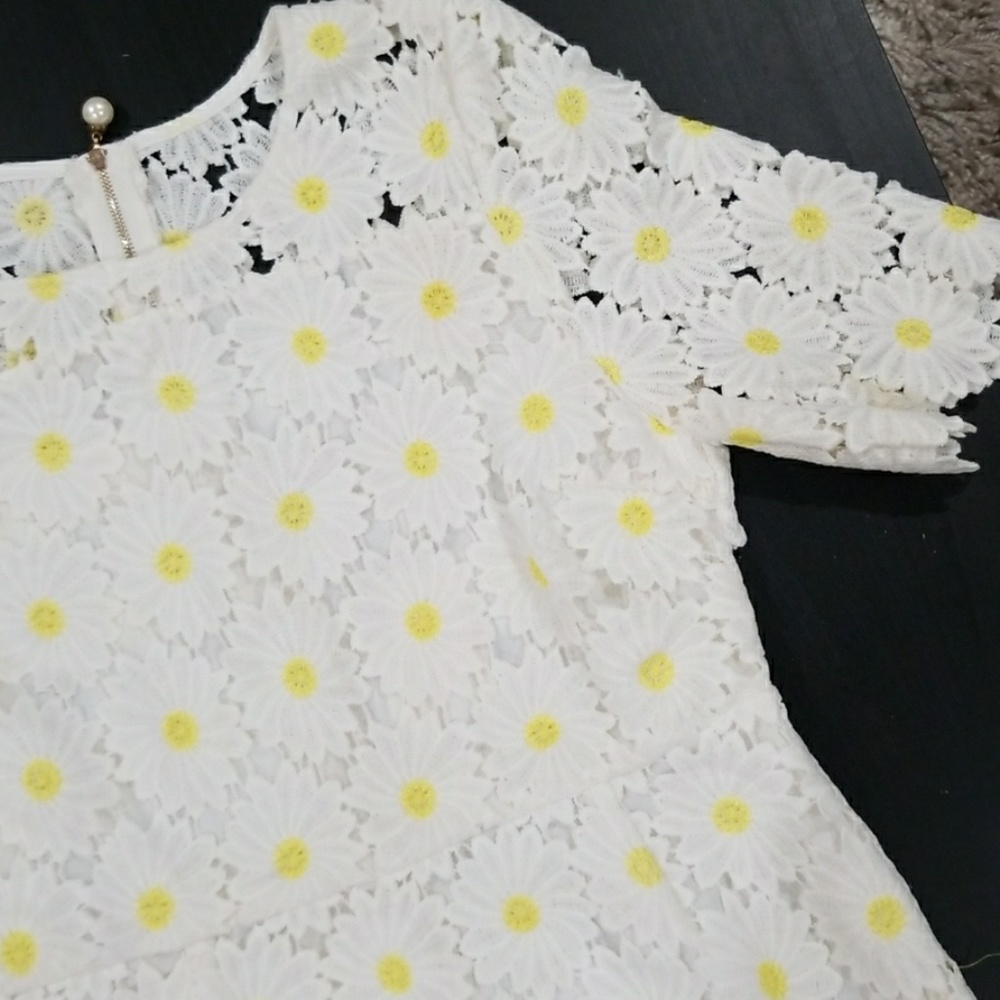NWT, beautiful dress with slip liner.